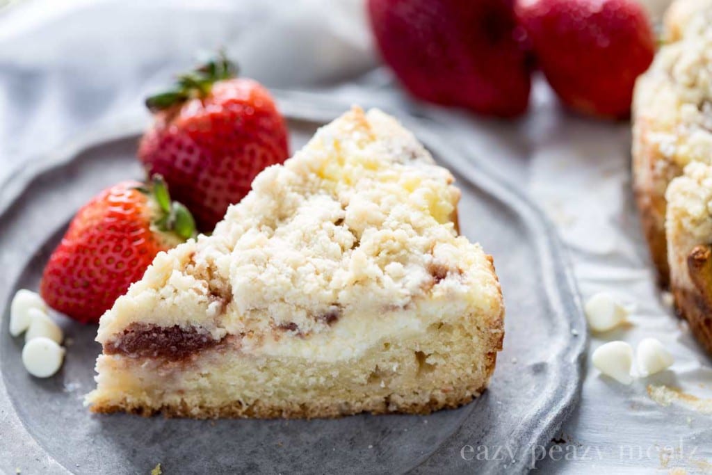 white chocolate strawberry coffee cake