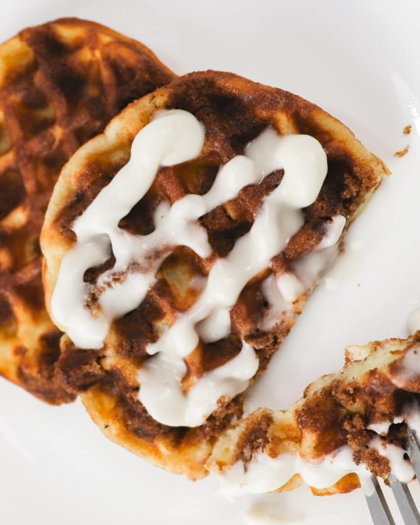 KETO COFFEE CAKE CHAFFLE