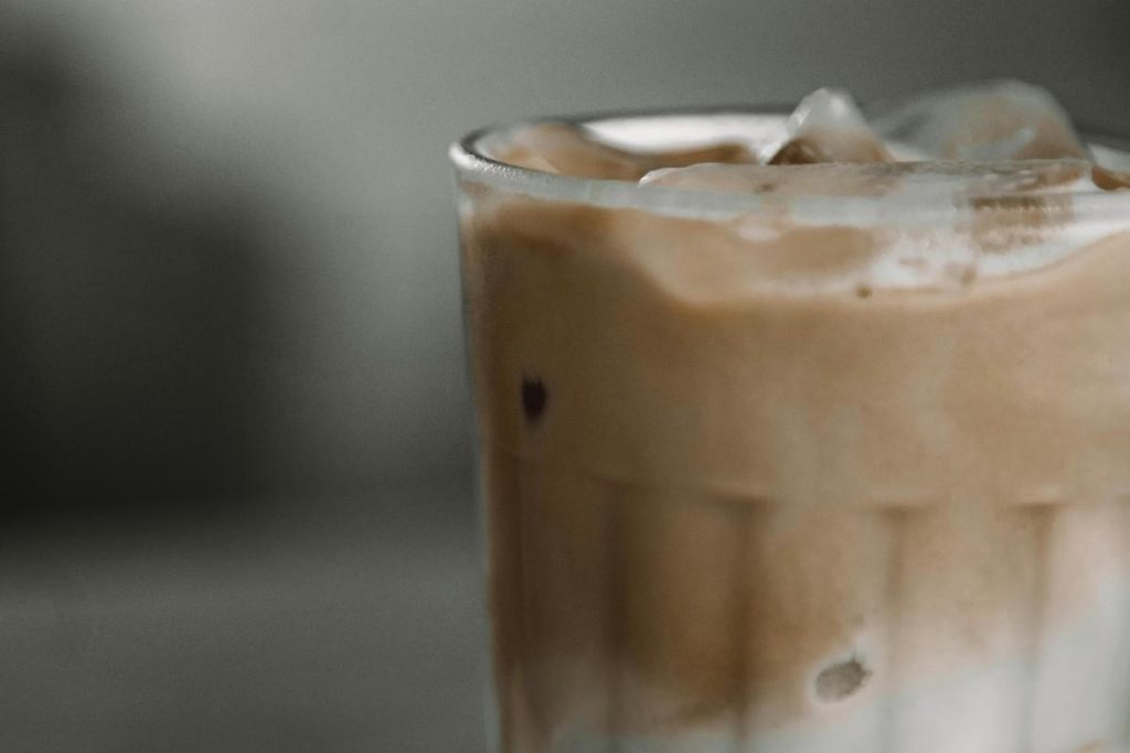 glass of iced latte