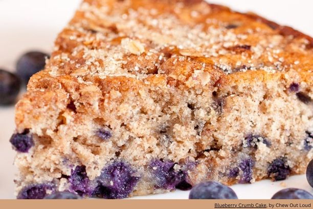 crumbly blueberry coffee cake